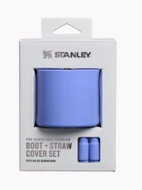 NIB Stanley Hydrangea Silicone Boot & Straw Cover Set for 40oz tumbler